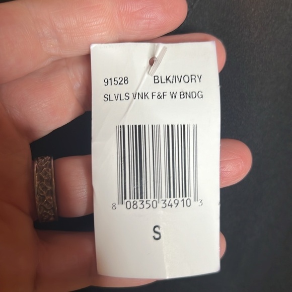 THE VANITY ROOM Sleeveless V Neck Fit & Flare Black Dress Size Small - Picture 4 of 9